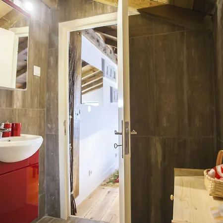 Bica بيت ضيافة Lisboa